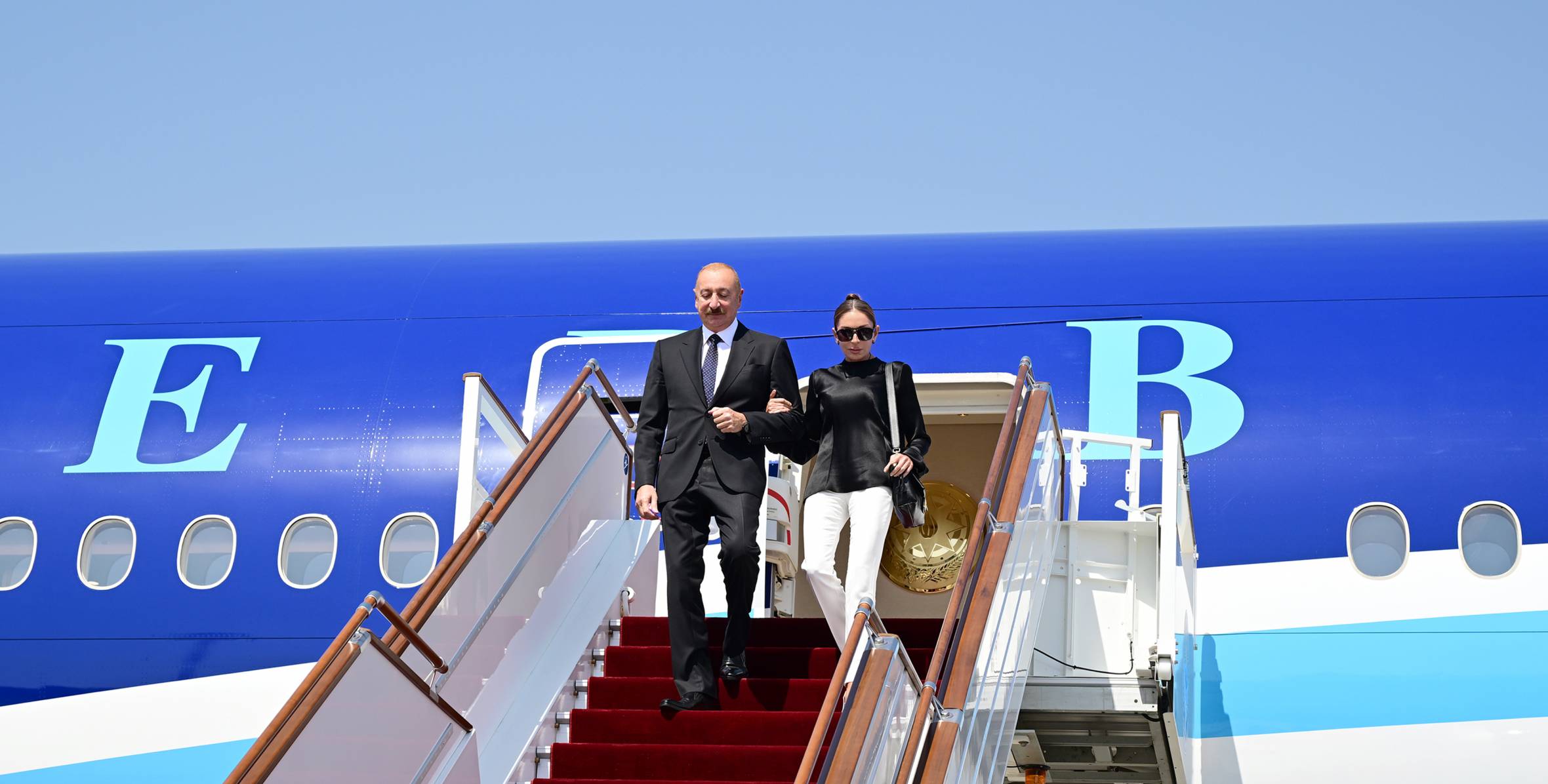 Ilham Aliyev arrived in Kyrgyzstan on working visit