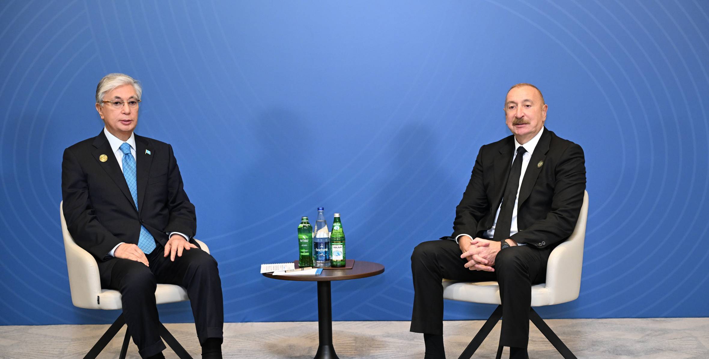 İlham Əliyevin Qazaxıstan Respublikasının Prezidenti Kasım-Jomart Tokayev ilə görüşü olub