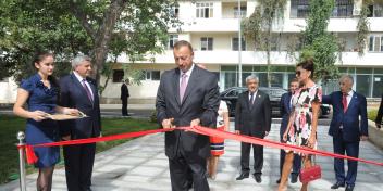 Ilham Aliyev attended the opening of the reconstructed Heydar Aliyev Park and Park Boulevard in the Nizami district of Baku