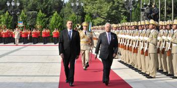 An official welcoming ceremony for Prime Minister of Malaysia Mohammad Najib Tun Abdul Razak was held