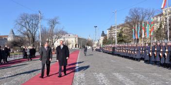 İlham Əliyevin Sofiyada rəsmi qarşılanma mərasimi olub