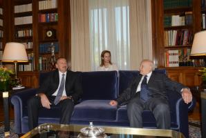 Ilham Aliyev held a one-on-one meeting with President of Greece Karolos Papoulias