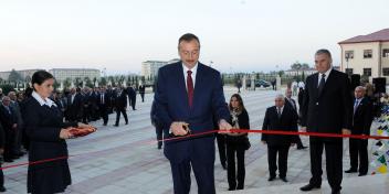 Ilham Aliyev participated at the opening of mansion houses constructed for IDP families in Yevlakh