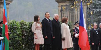 Official welcoming ceremony of Ilham Aliyev was held