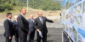 Ilham Aliyev reviewed progress of construction of the “Tufan” summer and winter ski resort in Gabala