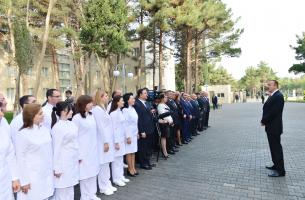 Ilham Aliyev reviewed Sumgayit city hospital No 1 after major overhaul and reconstruction