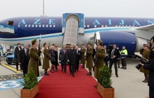 Ilham Aliyev arrived in Hungary on a working visit