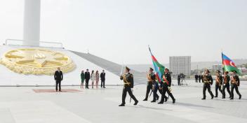 Ilham Aliyev visited the State Flag Square