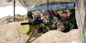 Ilham Aliyev visited military unit N on the frontline in Goranboy District