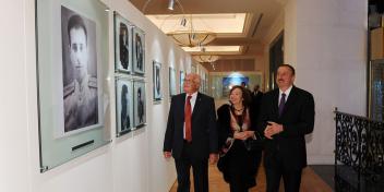 President of the Czech Republic Václav Klaus and his spouse Livia Klausova visited the Heydar Aliyev Foundation