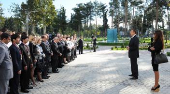 Ильхам Алиев встретился с представителями общественности города Мингячевир