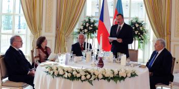 Speech by Ilham Aliyev at the official dinner reception in honor of Czech President Václav Klaus and his spouse Livia Klausova