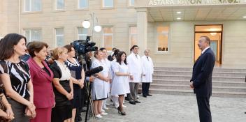 Ilham Aliyev reviewed the Astara District Central Hospital after major overhaul