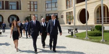 Ilham Aliyev reviewed the Shamkir branch of Baku Oxford School