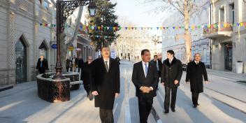 Ilham Aliyev got familiarized with refurbishment work carried out in Ganja’s Javad Khan street