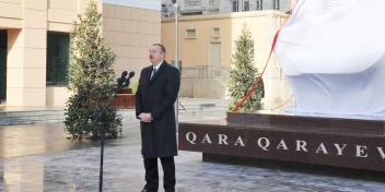 Ilham Aliyev unveiled the statue of outstanding composer Gara Garayev in Baku