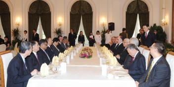 Official dinner reception was hosted in honor of Ilham Aliyev in Singapore