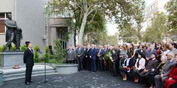 Speech by Ilham Aliyev at the ceremony to unveil a statue of outstanding singer Bulbul