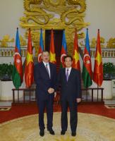 Ilham Aliyev met with the Prime Minister of Vietnam