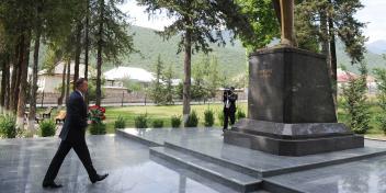 Ilham Aliyev arrived in Oguz District