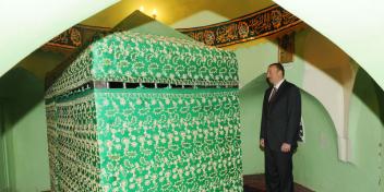 Ilham Aliyev checked out the construction-restoration works in “Imamzadeh” religious complex of Ganja