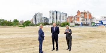 Ilham Aliyev reviewed work under way at the Dada Gorgud Park in Baku