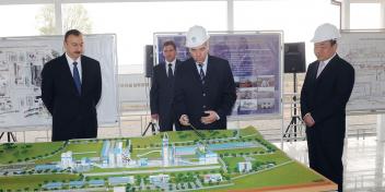 Ilham Aliyev reviewed the Gazakh cement plant under construction