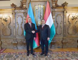 Ilham Aliyev and Hungarian Prime Minister Viktor Orban held an expanded meeting