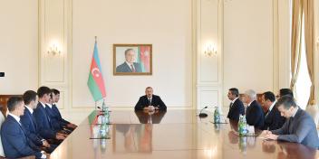 Ilham Aliyev met with members of Azerbaijan`s national polo team