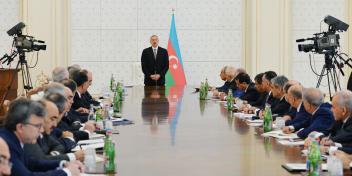 Ilham Aliyev chaired the meeting of the Cabinet of Ministers dedicated to the results of socioeconomic development in nine months of 2015 and objectives for the future