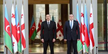 Official welcoming ceremony for Ilham Aliyev was held in Tbilisi