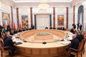 Azerbaijani, Belarusian presidents held an expanded meeting