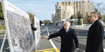 Ilham Aliyev reviewed roads in Khatai district after reconstruction