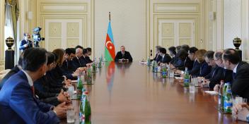 Ilham Aliyev received delegation of American Chamber of Commerce in Azerbaijan