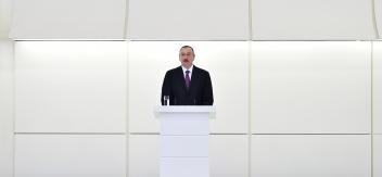 Ilham Aliyev attended official reception on 93rd anniversary of national leader and 71st anniversary of Victory over fascism