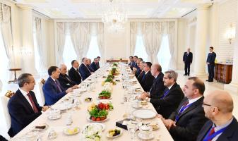 Dinner reception hosted on behalf of Ilham Aliyev in honor of Turkish Premier