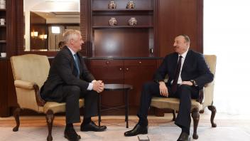 Ilham Aliyev met with chairman and members of Board of German-Azerbaijani Forum