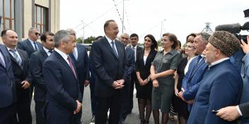 Ilham Aliyev met with Nardaran residents