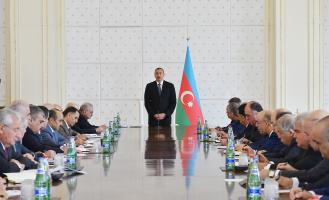 Ilham Aliyev chaired meeting of Cabinet of Ministers on results of socio-economic development in first half of 2016 and future objectives