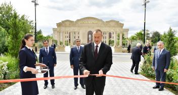 Ilham Aliyev opened new administrative building of YAP Salyan district branch