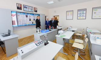 Ilham Aliyev viewed additional classrooms built in school No. 58 in Khatai