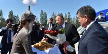 Ilham Aliyev arrived in Kyrgyzstan for a visit