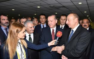 Azərbaycan və Türkiyə prezidentləri “Space” televiziyasının müxbirinin sualını cavablandırıblar