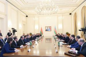 Azerbaijani and Belarus presidents held expanded meeting