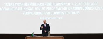 Regionların 2014-2018-ci illərdə sosial-iqtisadi inkişafı Dövlət Proqramının icrasının üçüncü ilinin yekunlarına həsr olunmuş konfransda İlham Əliyevin giriş nitqi