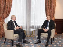 Ilham Aliyev met with former PACE president Rene van der Linden in Brussels