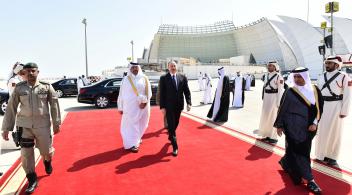 Ilham Aliyev ended official visit to Qatar