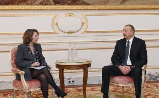 Ilham Aliyev met with Deputy CEO of SUEZ in Paris