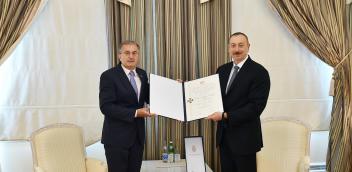 İlham Əliyev Serbiyanın Azərbaycandakı səfirini qəbul edib