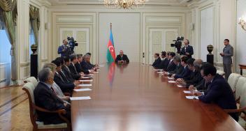 Ilham Aliyev received ambassadors and heads of diplomatic missions of Muslim countries in Azerbaijan